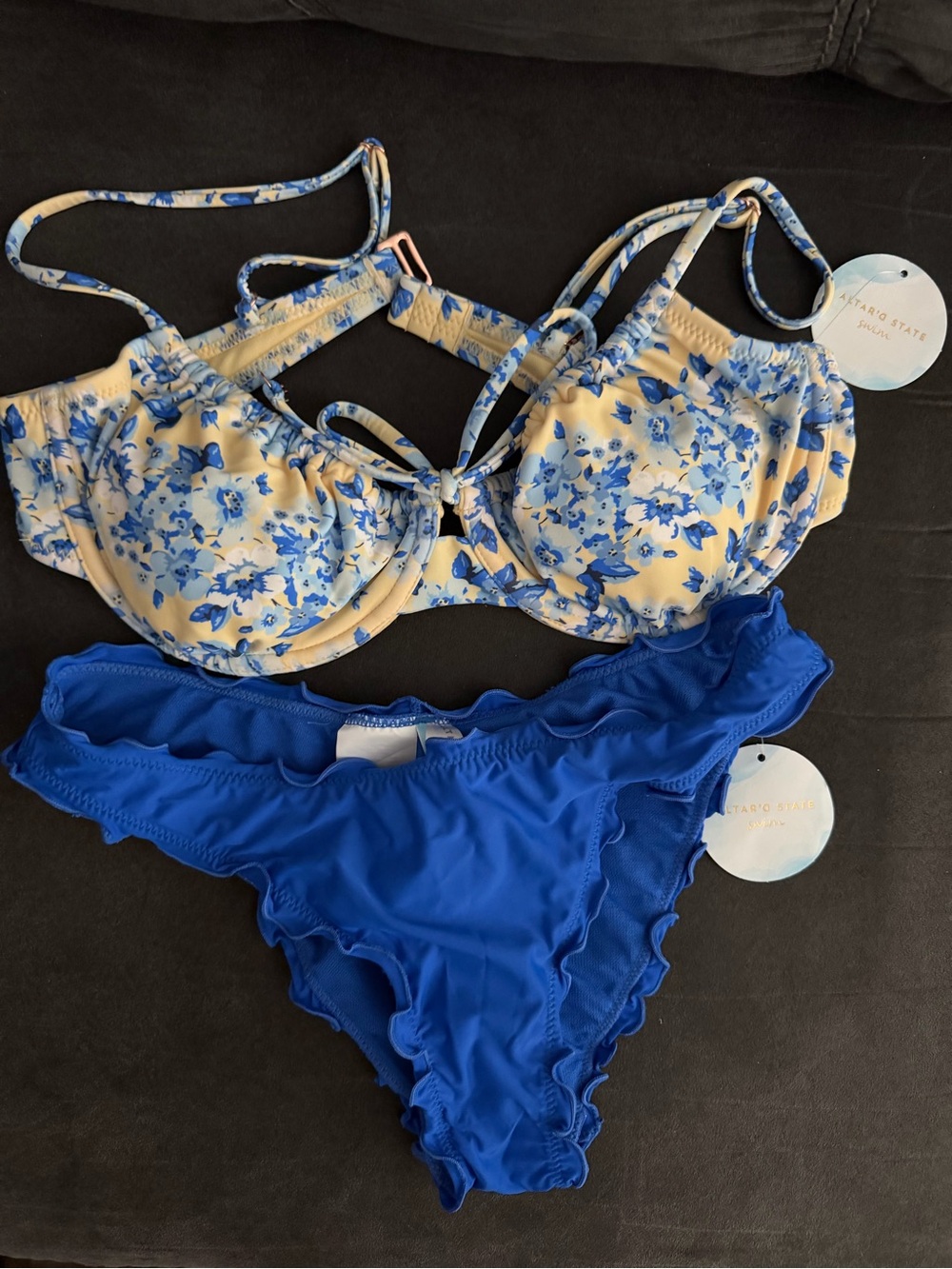 NWT Retail $96 Altar’d State Swim Floral Underwire Bikini Top, Royal Blue Bikini